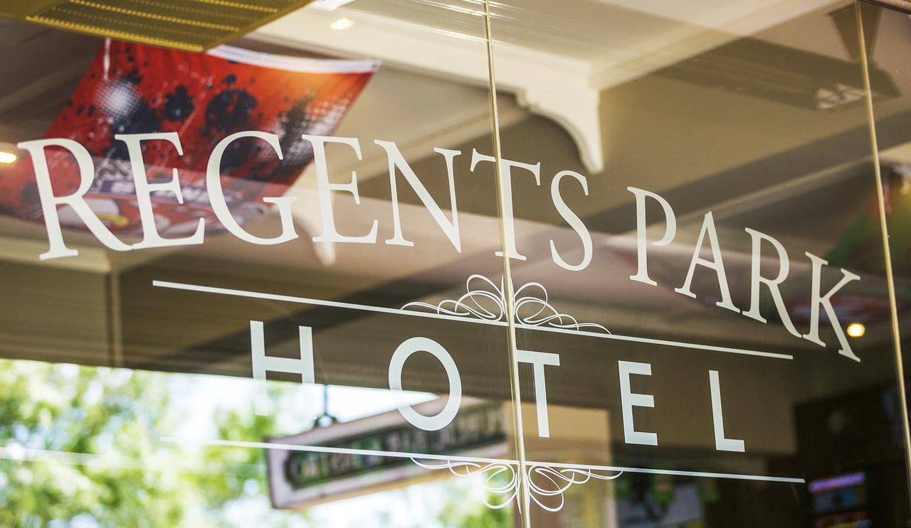 فندق نايتكاب آت ريجنتس بارك Regents Park المظهر الخارجي الصورة
